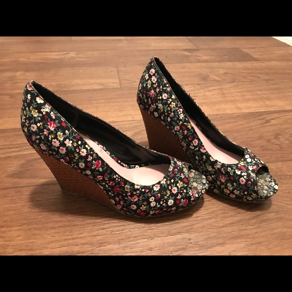 Unlisted Floral Shoes